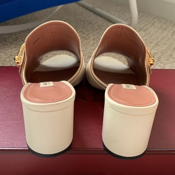 BALLY Switzerland JORIA 55 mule sandals slip-on. Gold buckle. Made in Italy